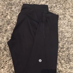 Lululemon sz 8 dark blue tights EXCELLENT shape